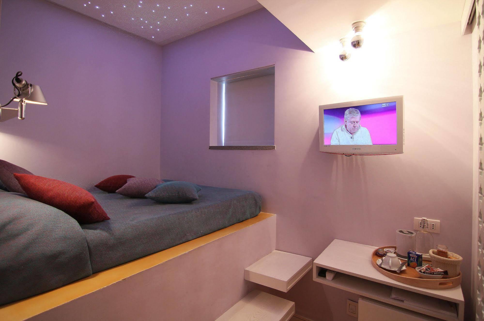 Suites In Terrazza Рим Экстерьер фото